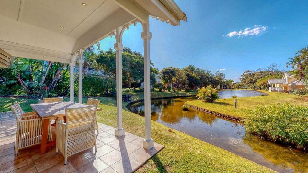 Caribbean Estates Lakeview Villa Port Edward Exterior foto